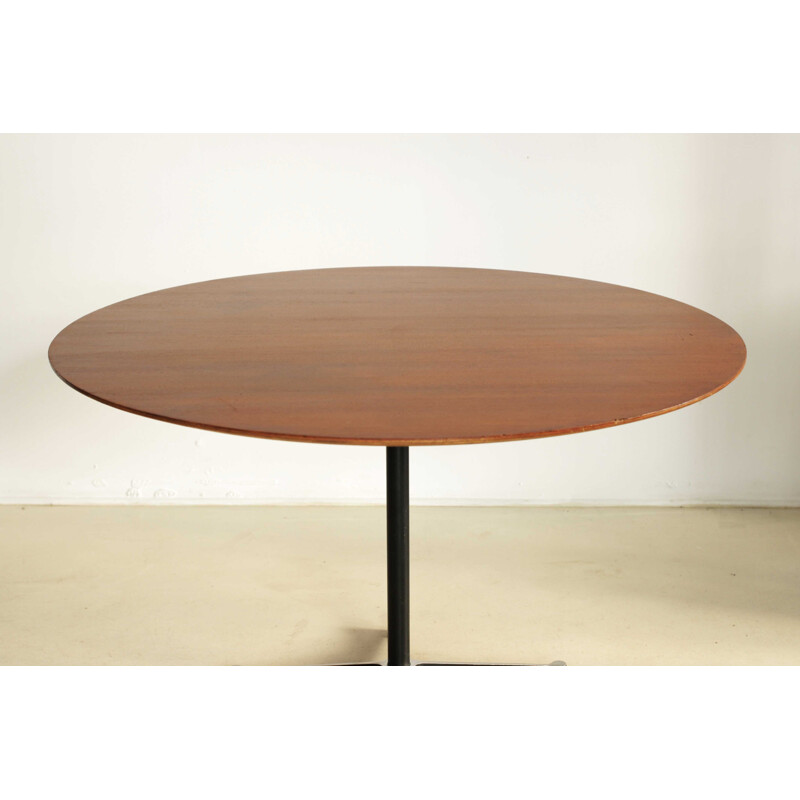 Round vintage table by Charles & Ray Eames - 1960s