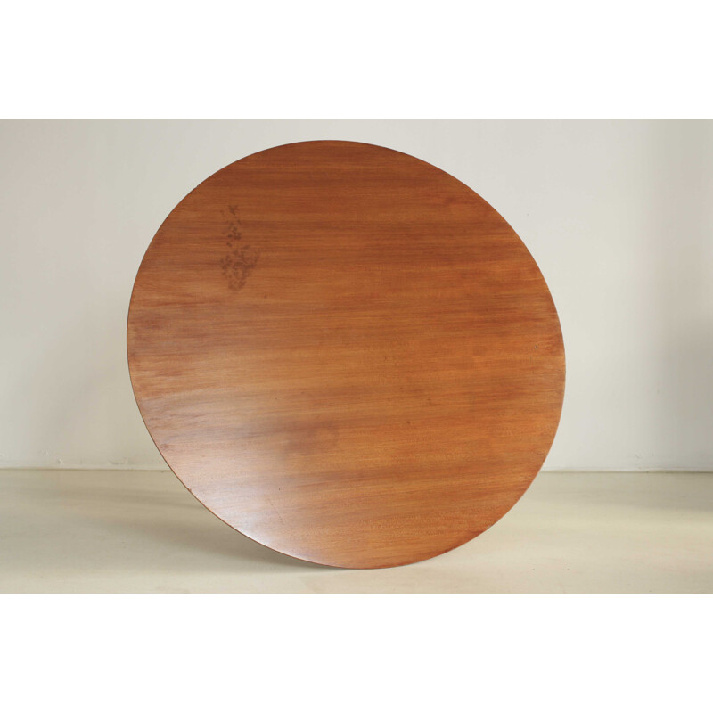 Round vintage table by Charles & Ray Eames - 1960s