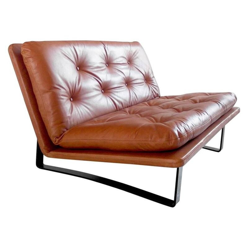 Daybed 'Loveseat' in cognac leather by Kho Liang Le for Artifort - 1960s