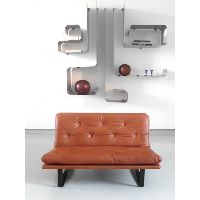 Daybed 'Loveseat' in cognac leather by Kho Liang Le for Artifort - 1960s