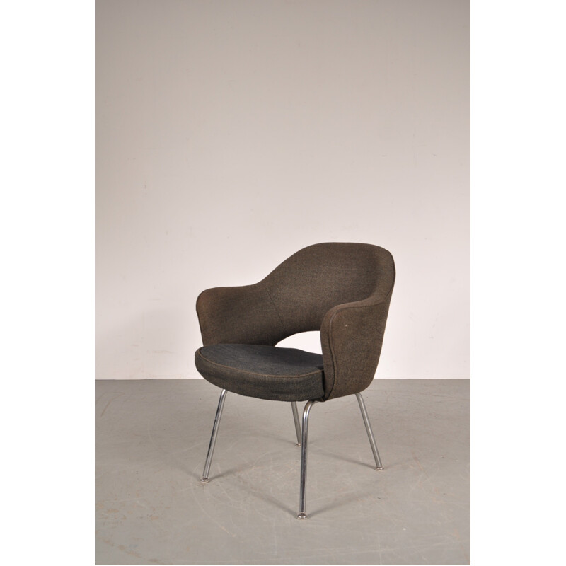 Vintage armchair in metal and grey fabric by Eero Saarinen - 1970s