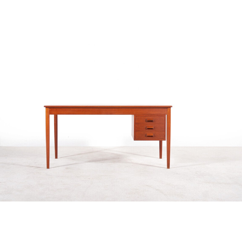 131 model teak desk by Børge Mogensen - 1960s