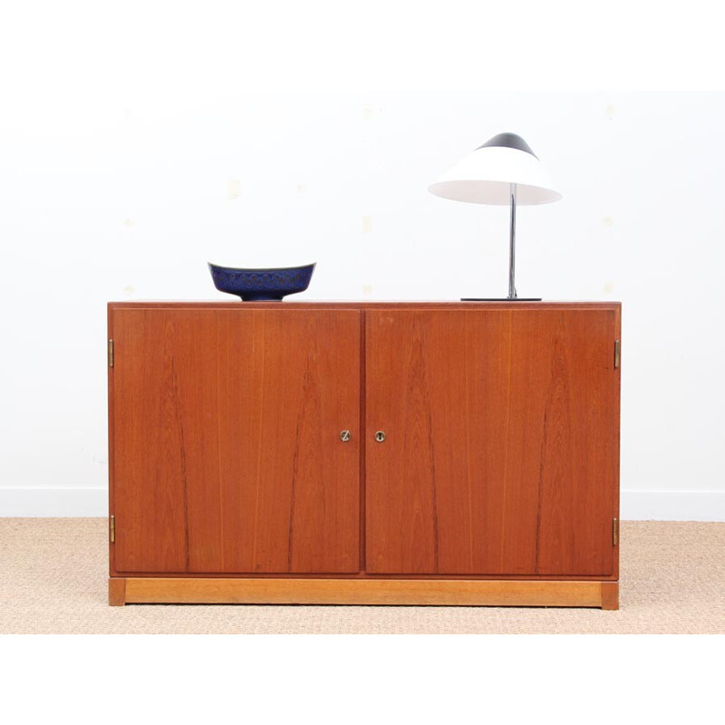 Vintage sideboard with 2 doors by Borge Mogensen for FDB - 1950s