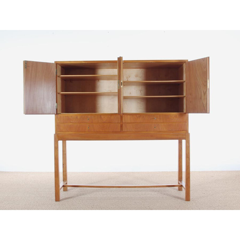 Vintage Scandinavian Cabinet in Elmwood - 1960s