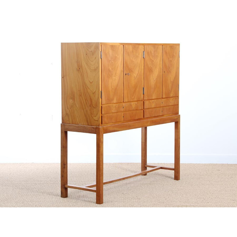 Vintage Scandinavian Cabinet in Elmwood - 1960s