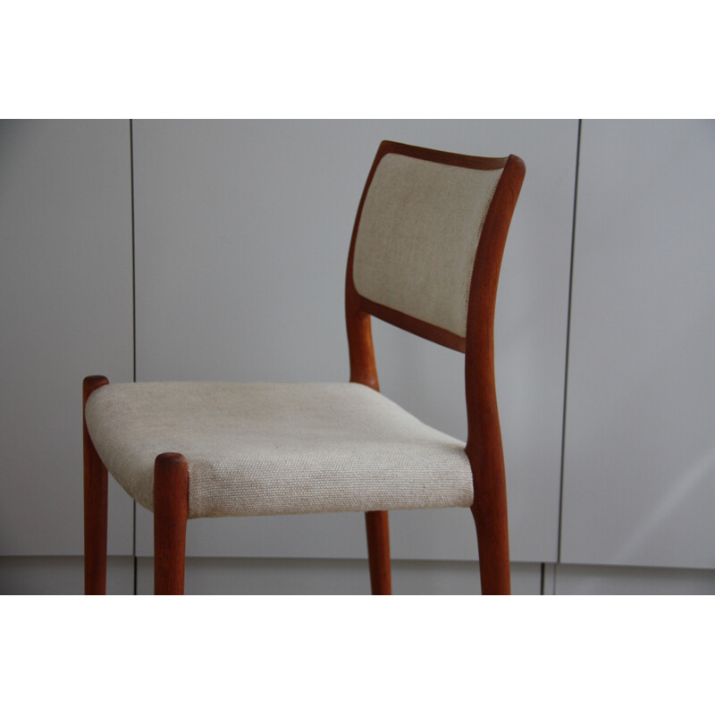 Chaise à repas vintage en teck et tissu blanc crème-modèle 80-J.L de Niels Otto Moller pour Möbelfabric-Danemark - 1960