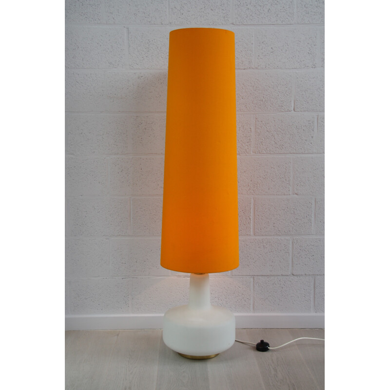 Lampadaire XL vintage en verre blanc et tissu orange - 1960