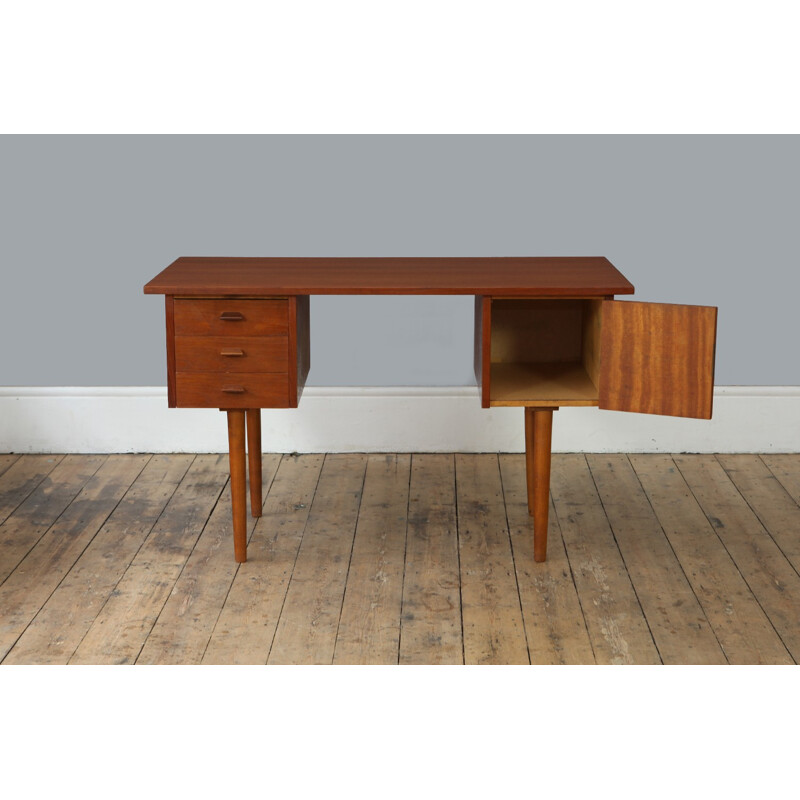 Small vintage Teak Desk - 1960s