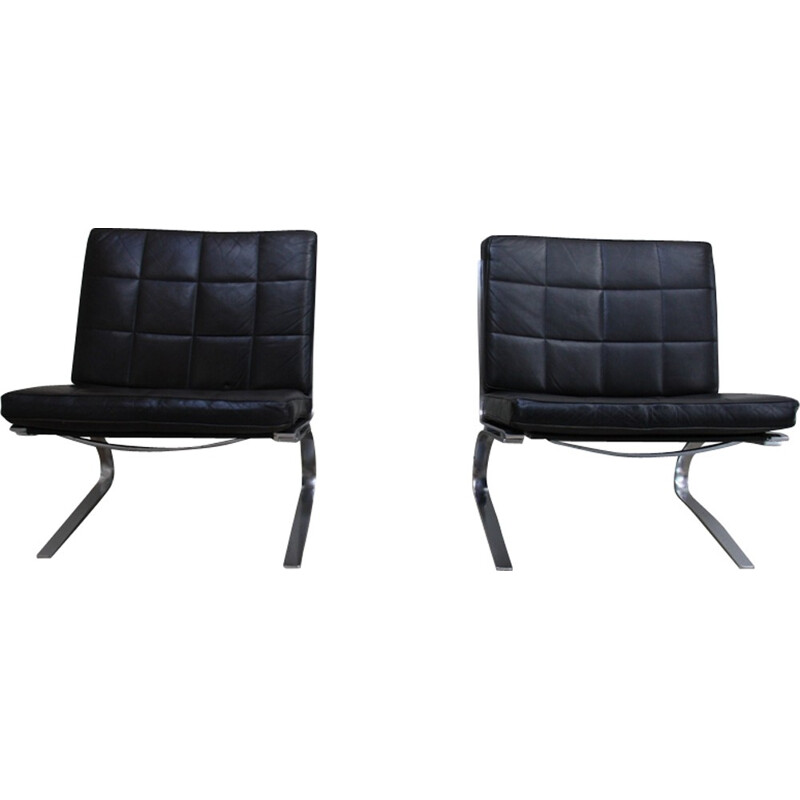 Pair of vintage black leather chairs produced by Girsberger - 1970s