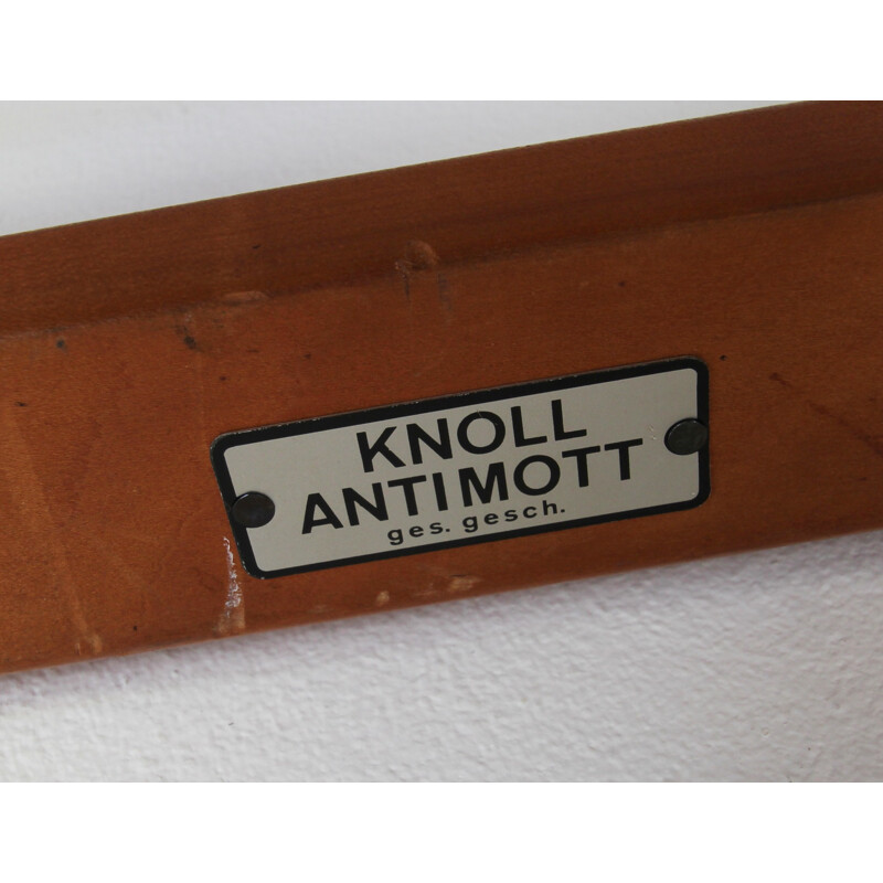 Fauteuil rouge par Knoll Antimott - 1950