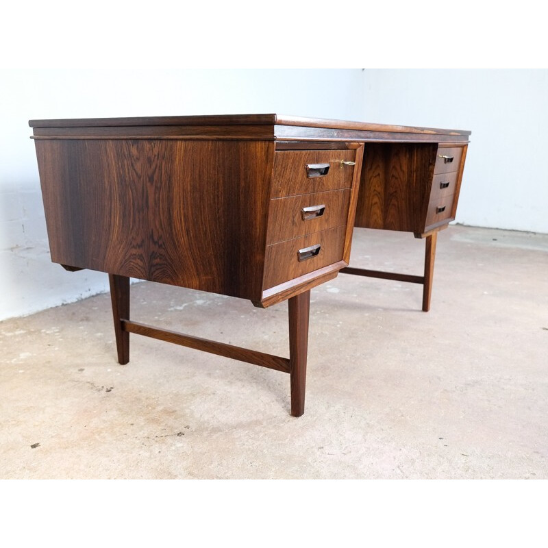 Vintage Danish desk in rosewood - 1960s