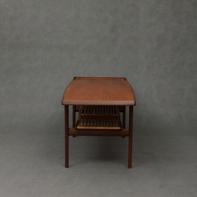 Teak coffe table with caning shelf - 1960s