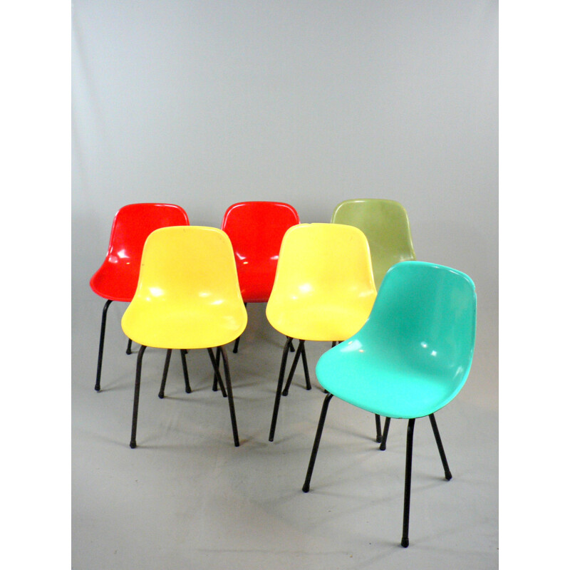 Set of 6 vintage chairs with fiberglass shells - 1960s