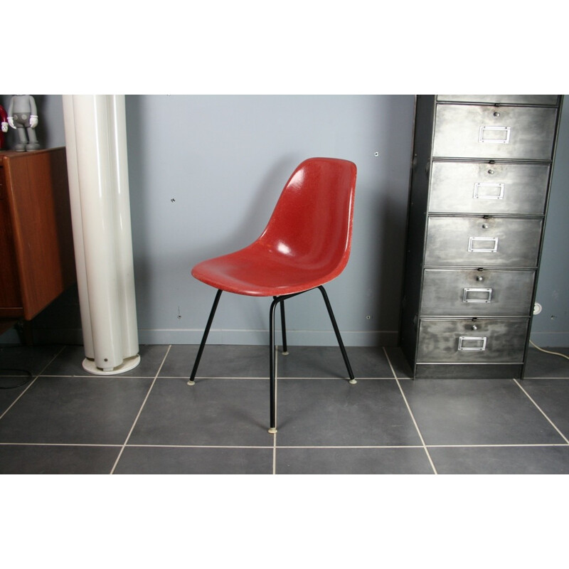 DSX Terracotta vintage chair by Eames for Herman Miller - 1950s