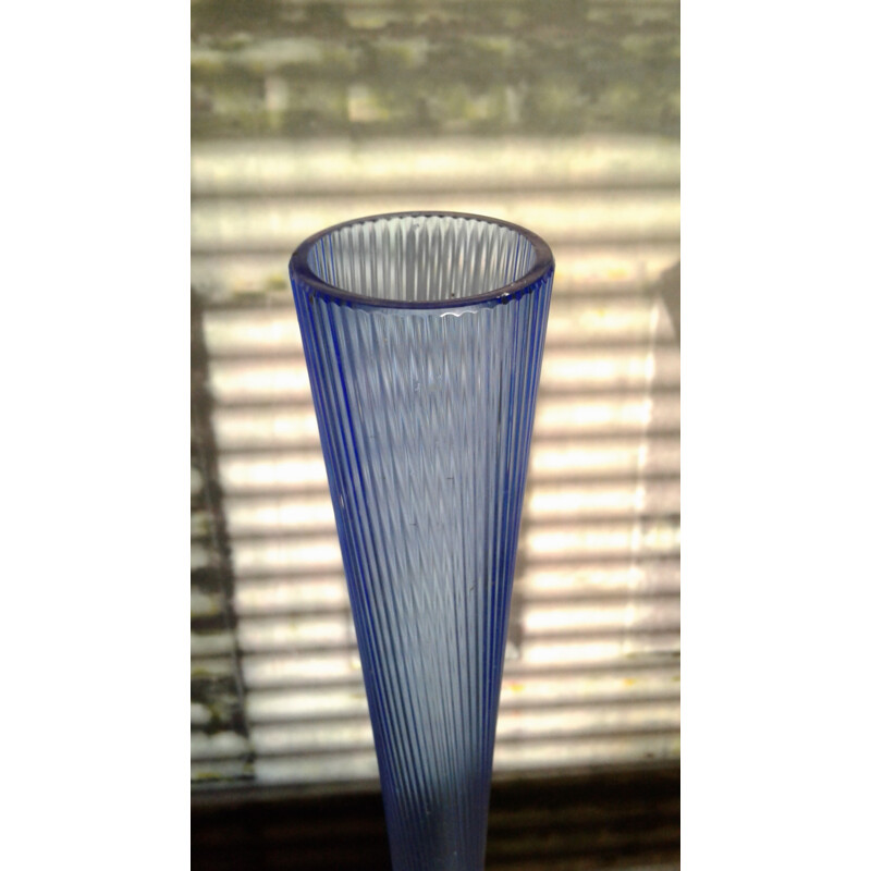 Vintage blue vase in crystal by Daum - 1960s