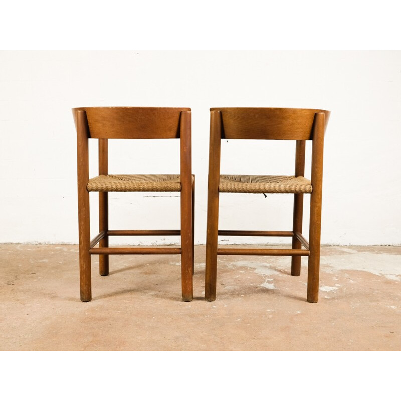 Pair of chairs vintage by Mogens Lassen for Fritz Hansen - 1960s