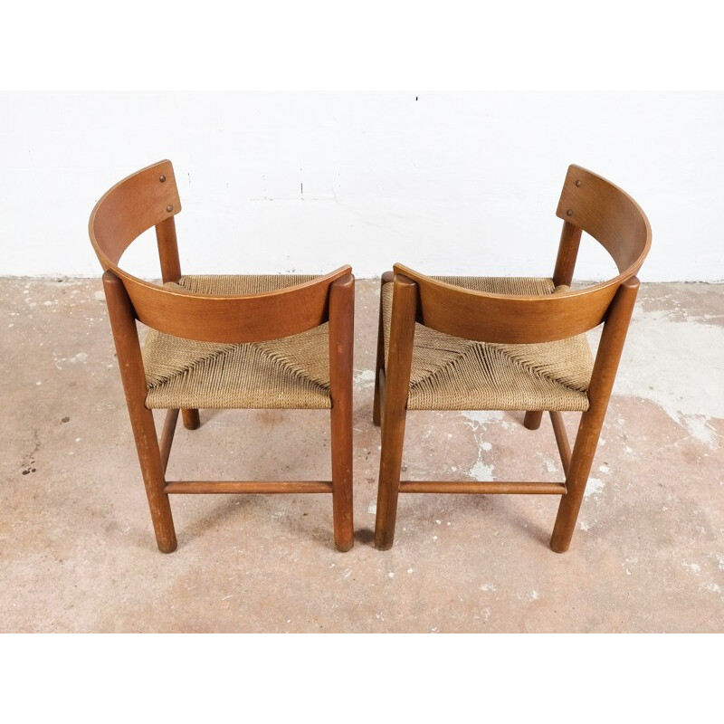 Pair of chairs vintage by Mogens Lassen for Fritz Hansen - 1960s