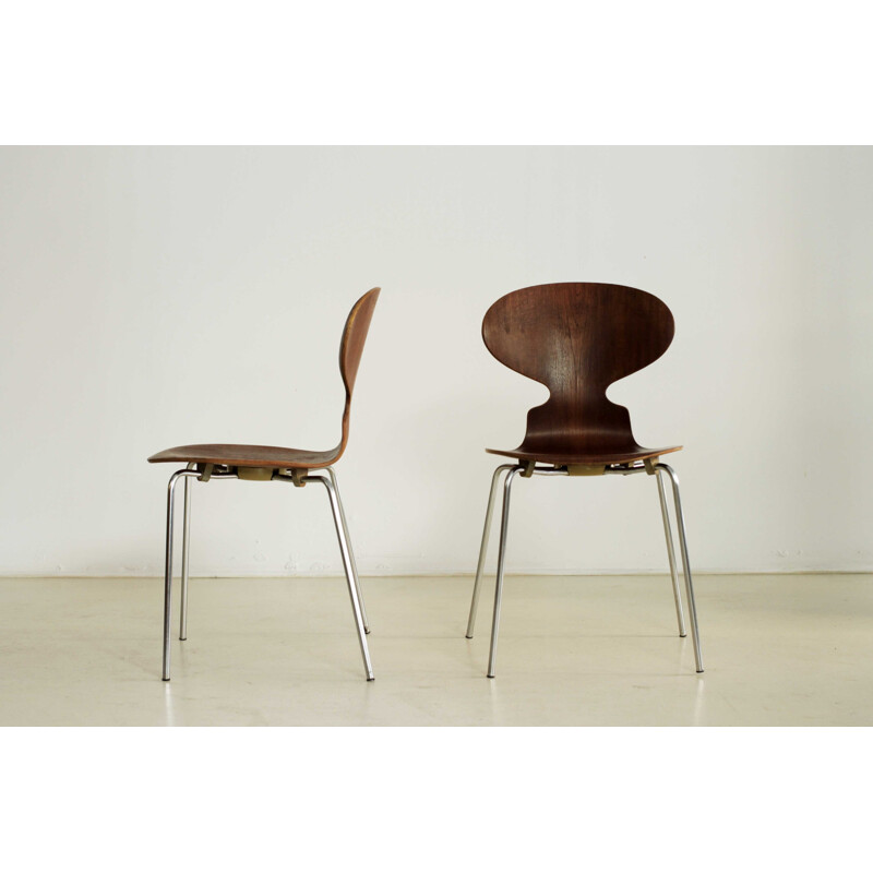 Pair of 3101 Vintage Chairs by Arne Jacobsen for Fritz Hansen - 1970s
