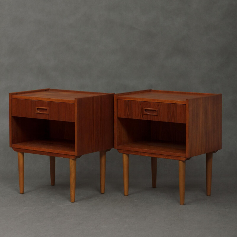 Pair of vintage night stands in teak - 1970s