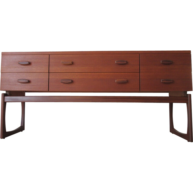 Long Chest of drawers in teak by Roger Bennett for G-Plan - 1960s