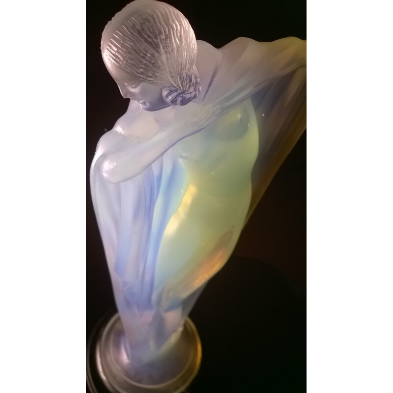 Vintage draped nude mascot in opalescent glass by Edmond Etling, France 1920