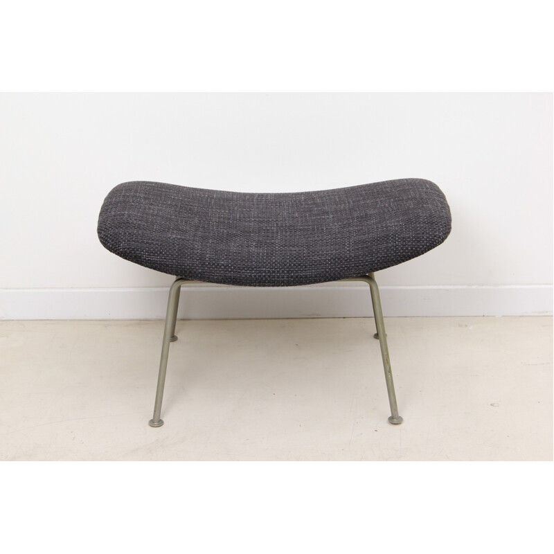 Grey "555" armchair and ottoman, Pierre PAULIN - 1960s
