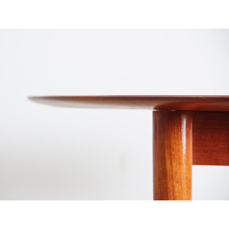 Vintage Scandinavian dining table in solid teak by Peter Hvidt and Orla Mølgaard Nielsen for Soborg Mobelfabrik, 1950