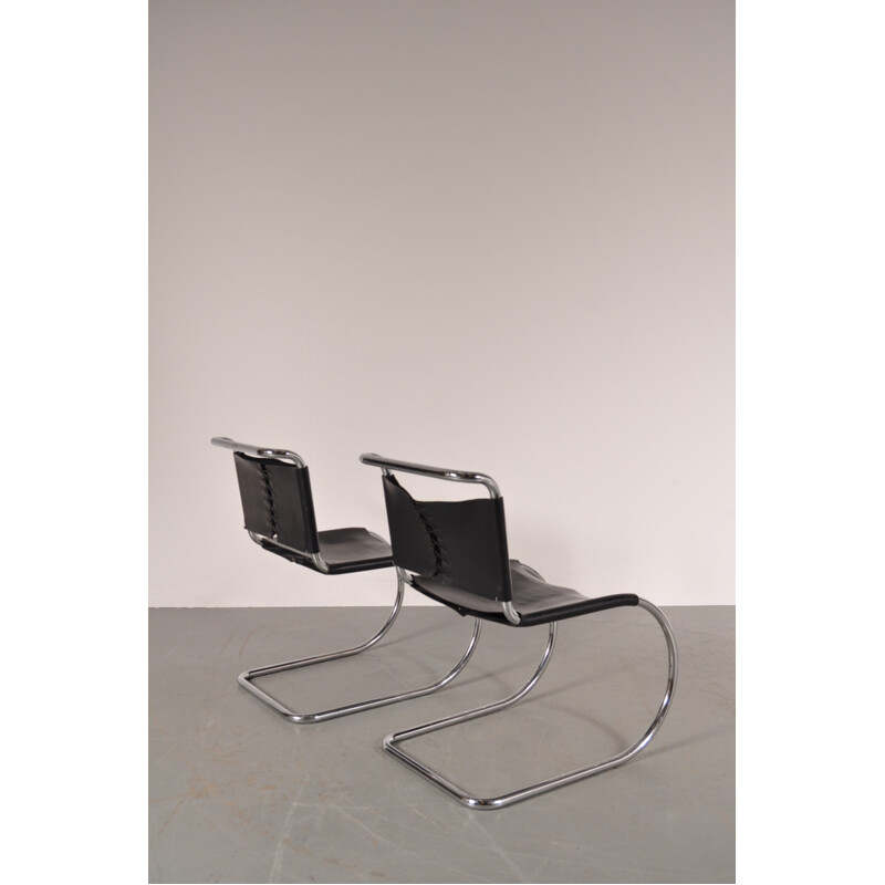 Chaise par Mies VAN DER ROHE pour Knoll - 1970