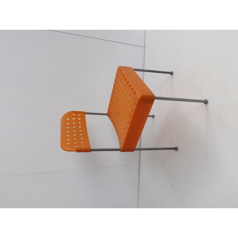 Vintage "Box" Chair in orange plastic by Enzo Mari for Aleph - 1980s