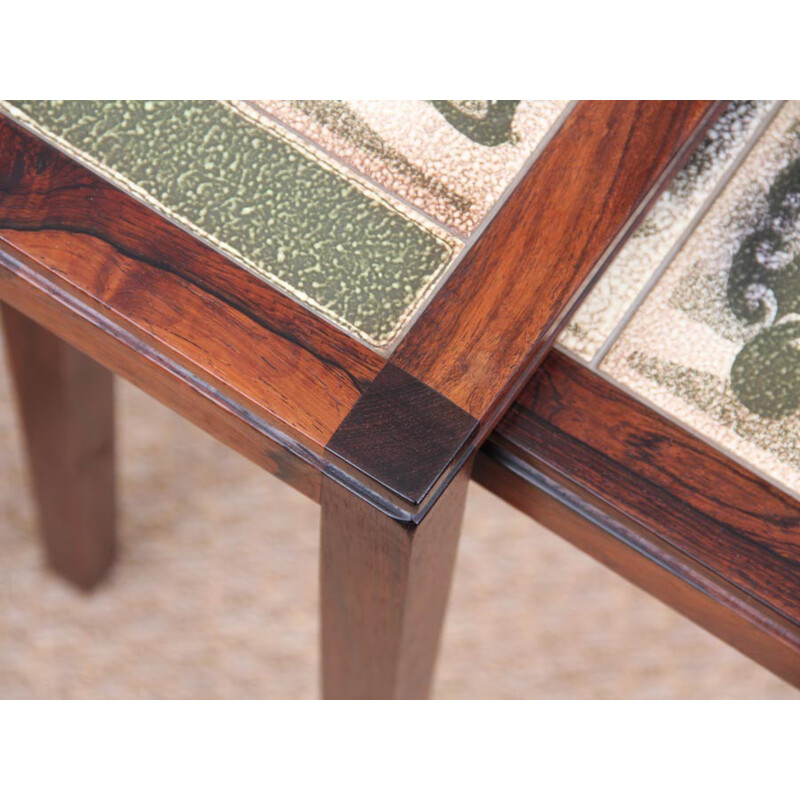 Set of 3 nesting tables made of Rio rosewood and ceramic - 1950s