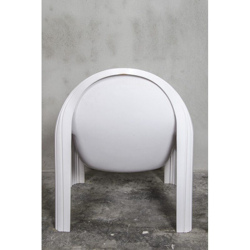 Paire of White Model 4794 Lounge armhairs by Gae Aulenti for Kartell - 1974