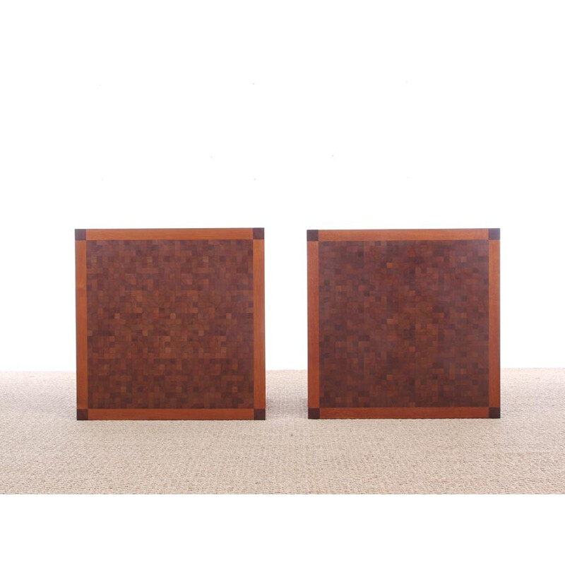 Paire de tables basses scandinaves carrées en marqueterie de Rolf Middelboe & Gorm Lindum - 1970