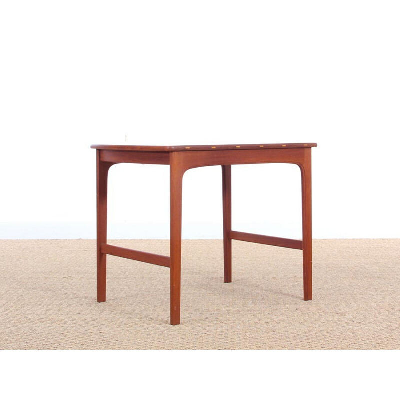 Scandinavian vintage side table in solid teak by Yngvar Sandström, Sweden 1960