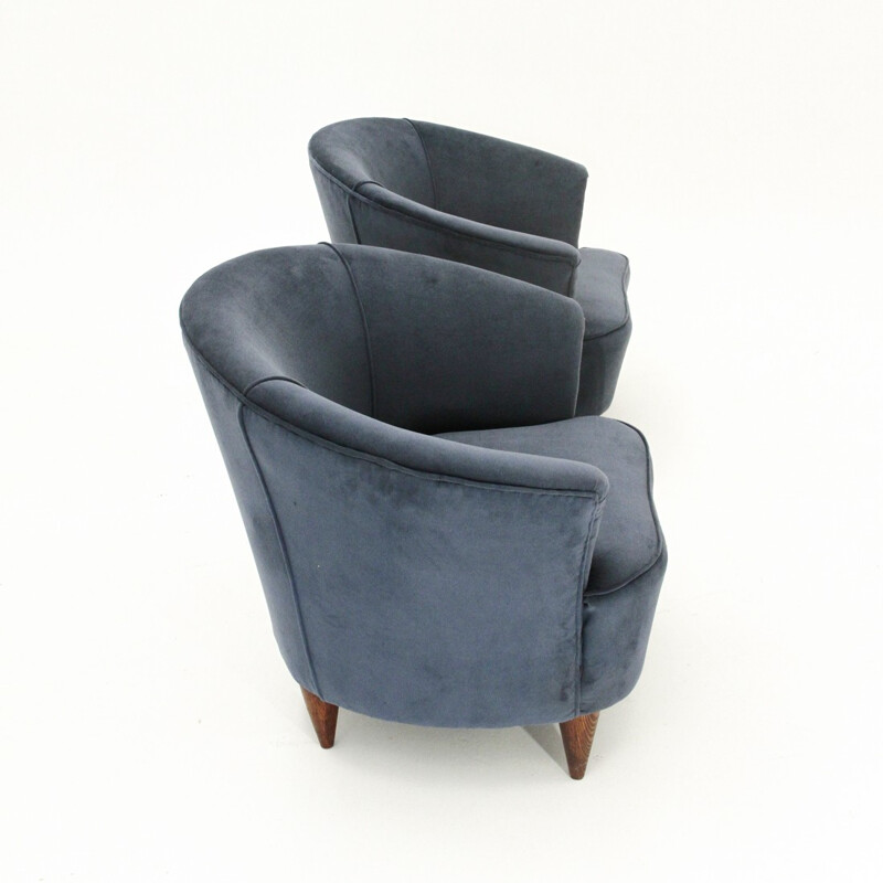 Paire of Italian blue velvet armchairs - 1950s