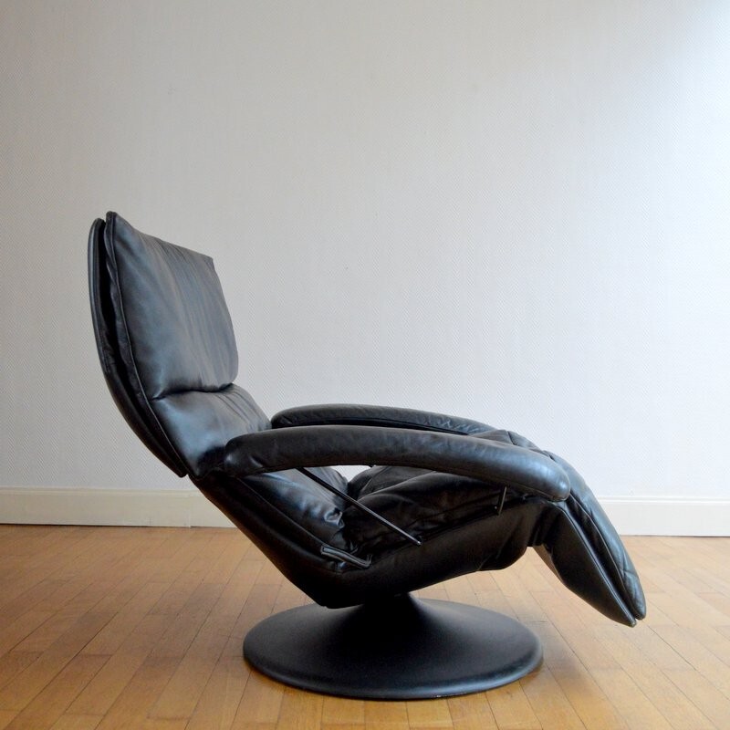 Fauteuil lounge vintage en cuir noir - 1970