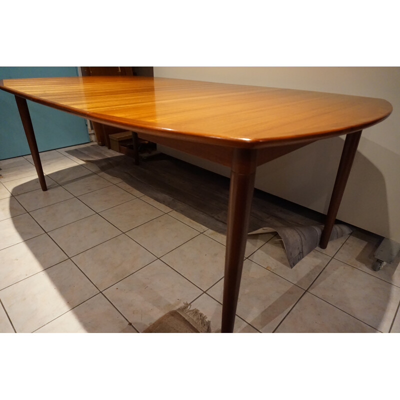 Vintage scandinavian Teak Dining Table - 1960s