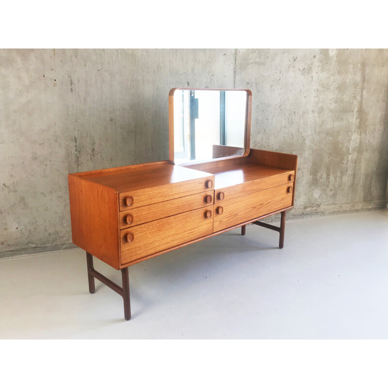 Vintage oak dressing table by Meredrew Furniture Company - 1960s