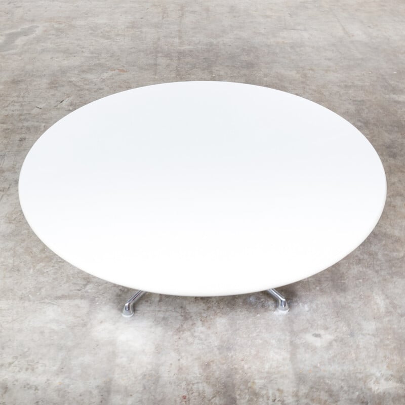 Round coffee table by Eames for Herman Miller - 1980s