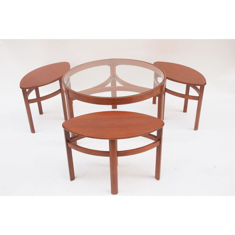 Round coffee table and nesting - 1950s