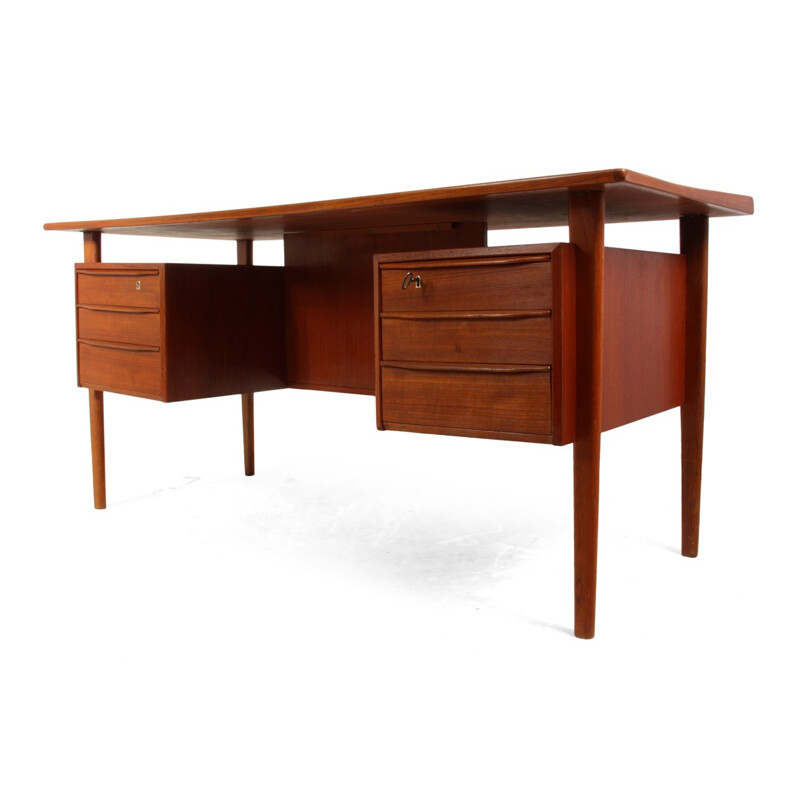 Vintage Danish Desk in Teak - 1960s