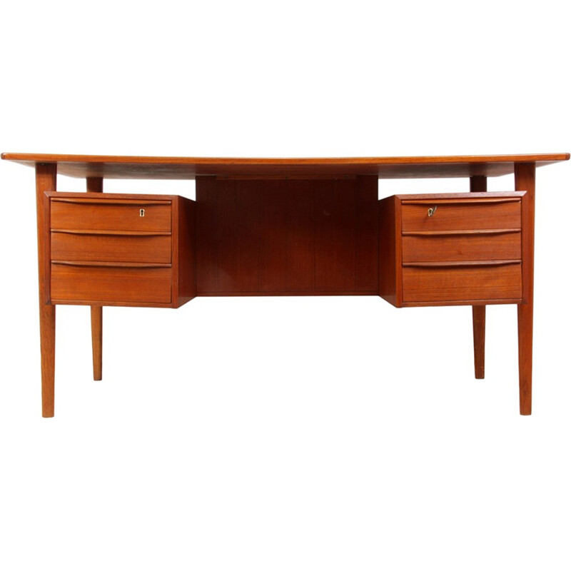 Vintage Danish Desk in Teak - 1960s