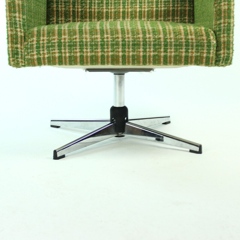Pair of Green Swivel Club armchairs, Czechoslovakia - 1960s
