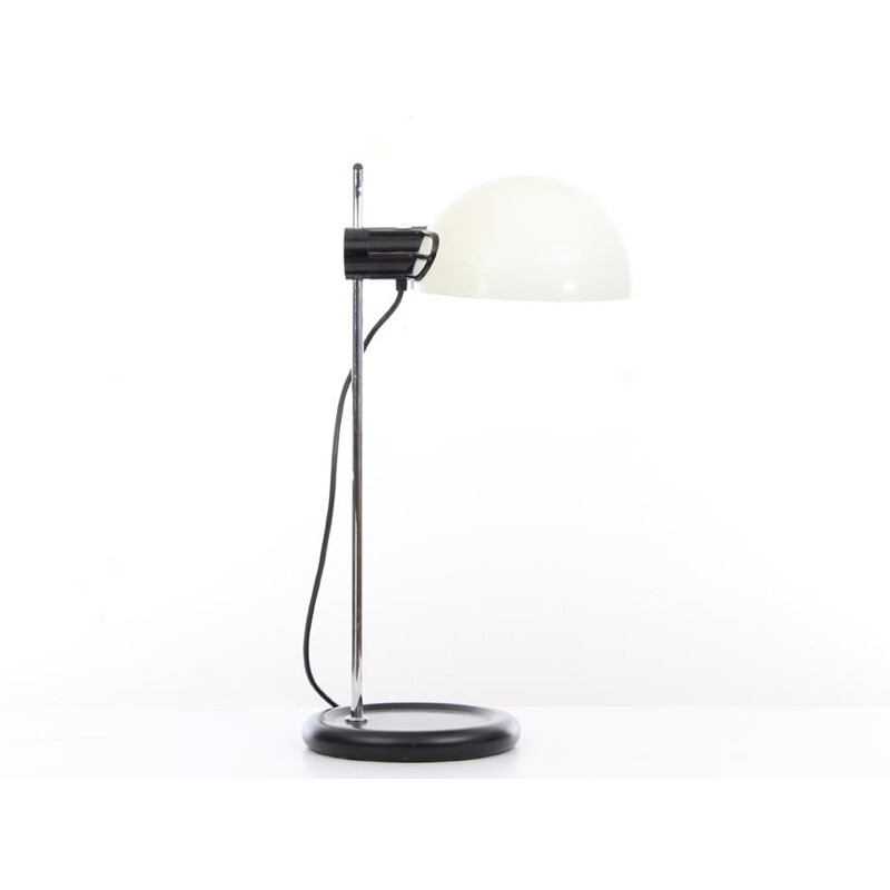 Harvey Guzzini vintage Italian height adjustable desk lamp, 1960