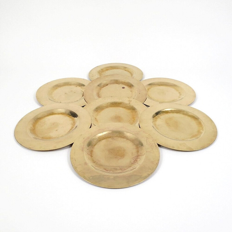 Set of 8 brass plate chargers - 1970s