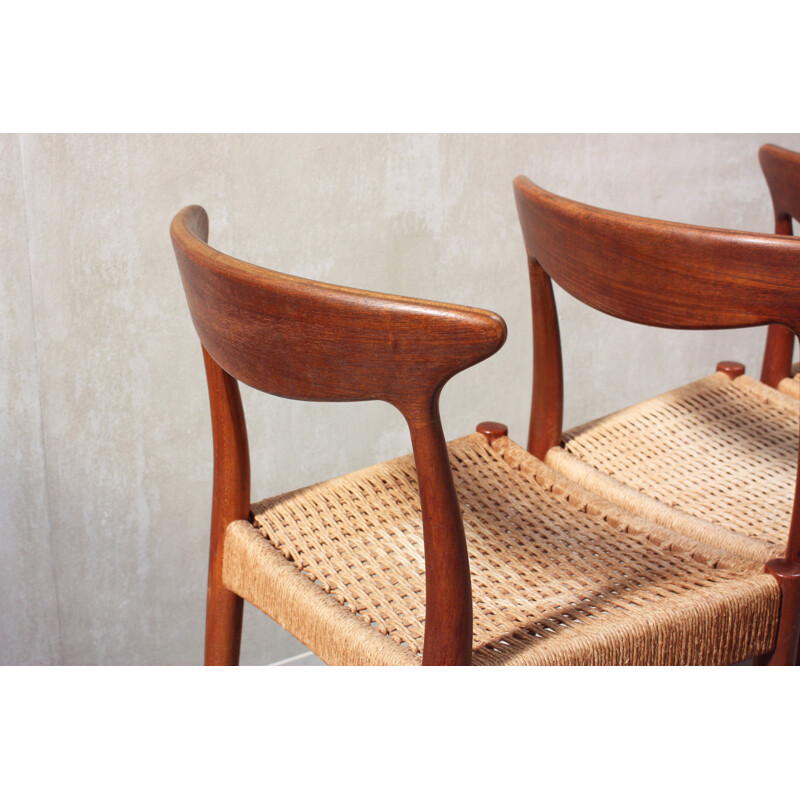 Set of 6 Scandinavian Dining Chairs by Arne Hovmand Olsen - 1960s