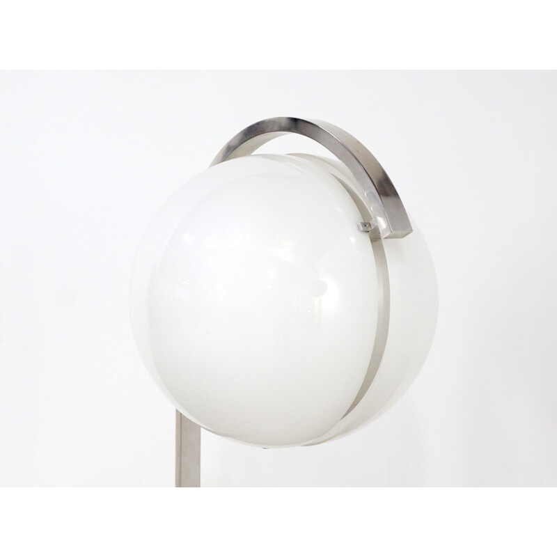 Lampadaire acrylique de globe sur le socle de marbre de Carrera, italien - 1960
