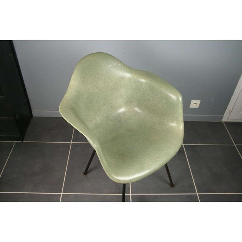 Mid-century DAZ Zénith plastics armchair by Eames for Herman Miller - 1950s 