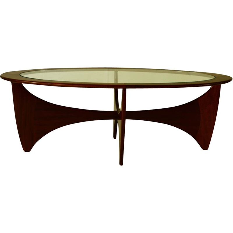 Table basse ovale vintage  par Viktor Wilkins pour G-plan - 1960