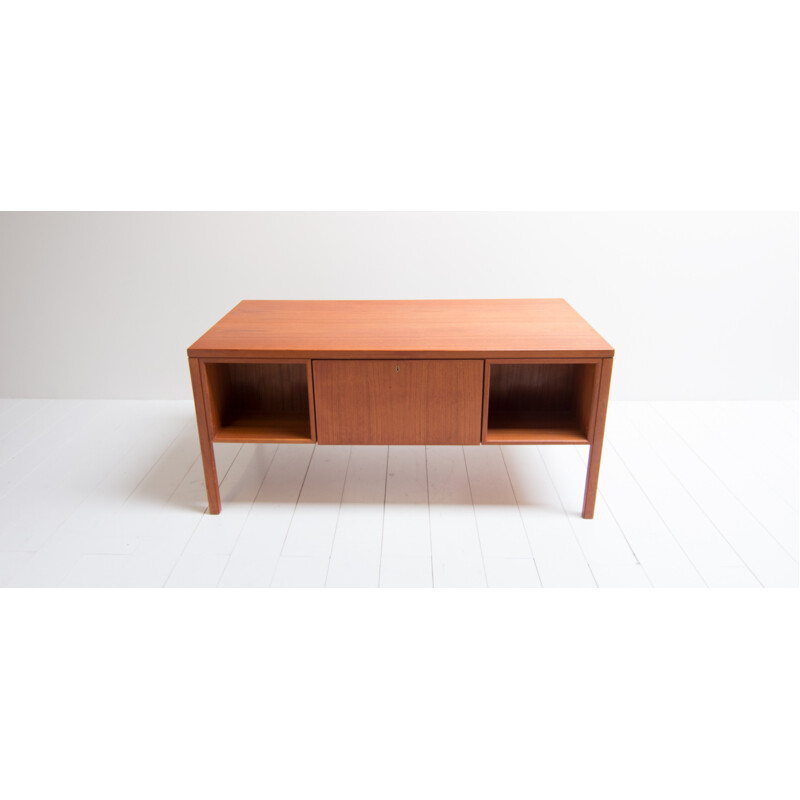 Vintage desk, Model 77 by Gunni Omann for Omann Jun Mødelfabrik - 1960s