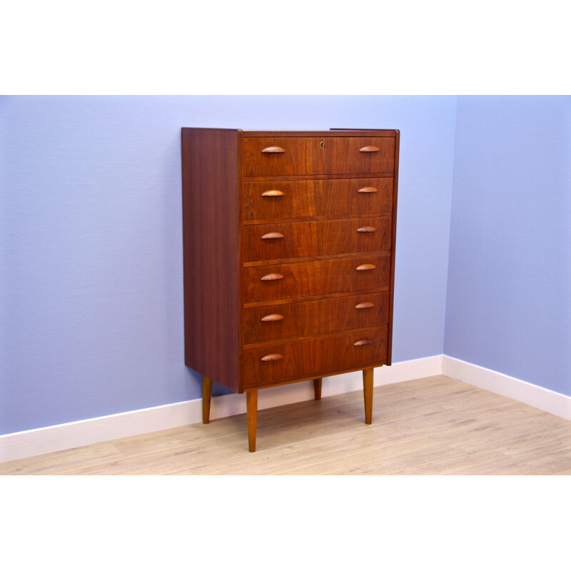 Danish mid-century chest of drawers in teak veneer, 1960s